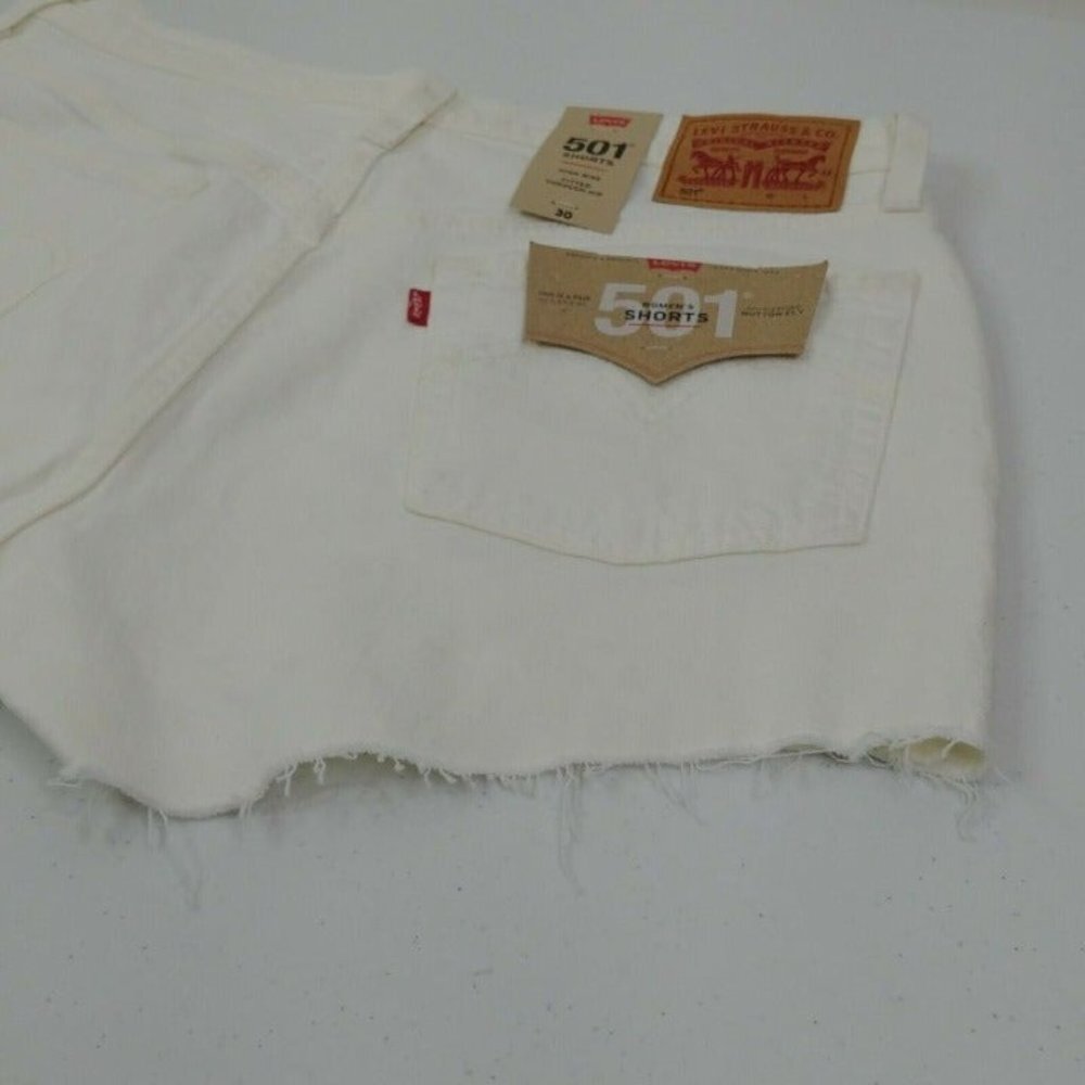 Levi's Women's 501 Cut Off Shorts Size 30 Off Whit - Picture 8 of 11